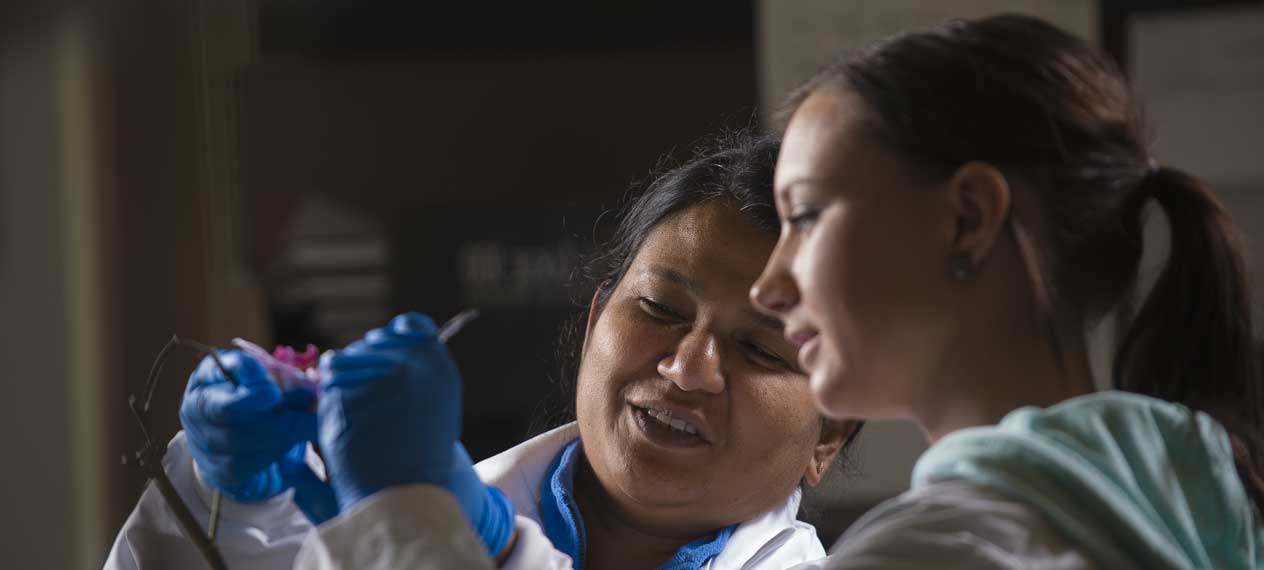 HANDS-ON COLLABORATIVE RESEARCH