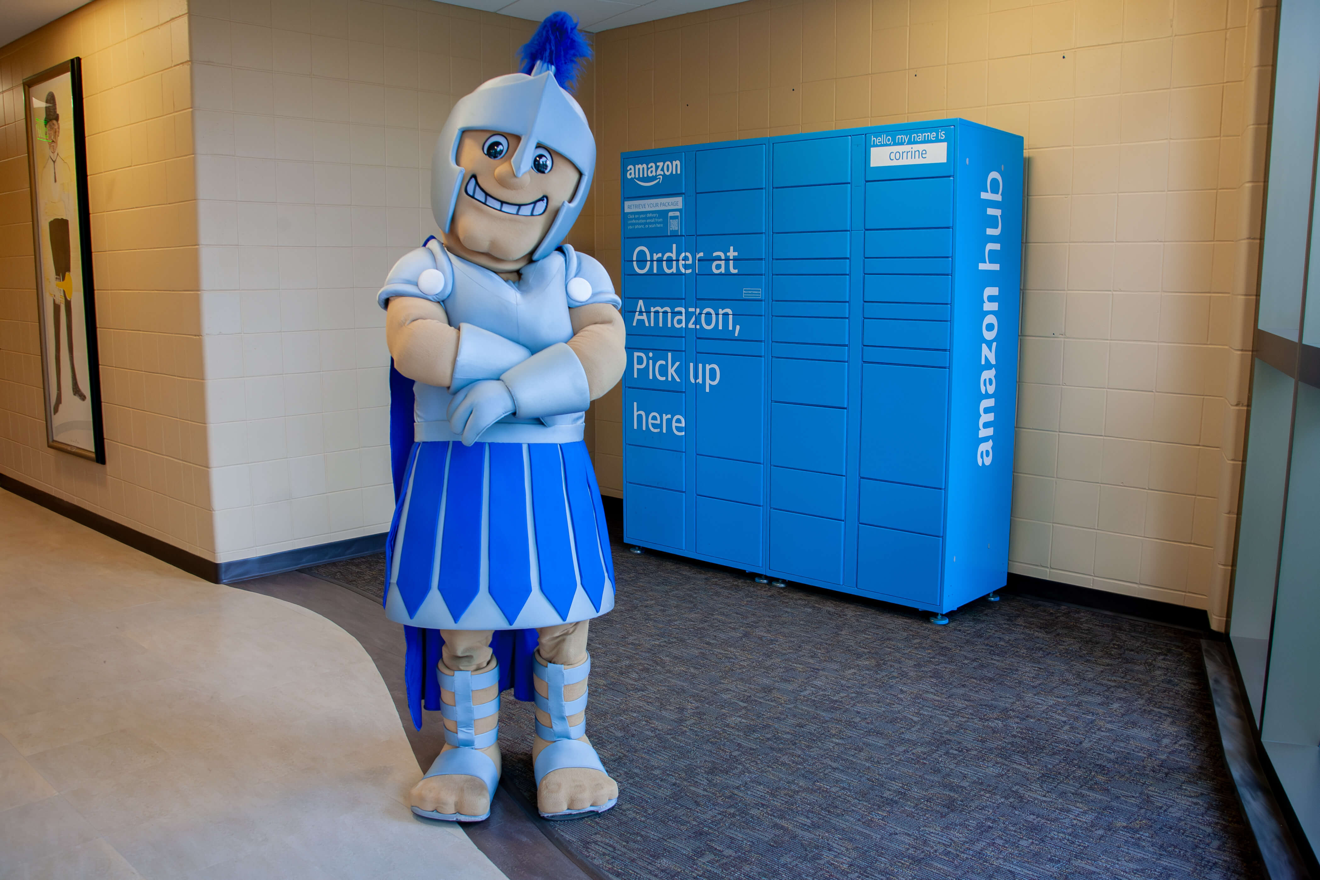 Amazon Hub - Corrine